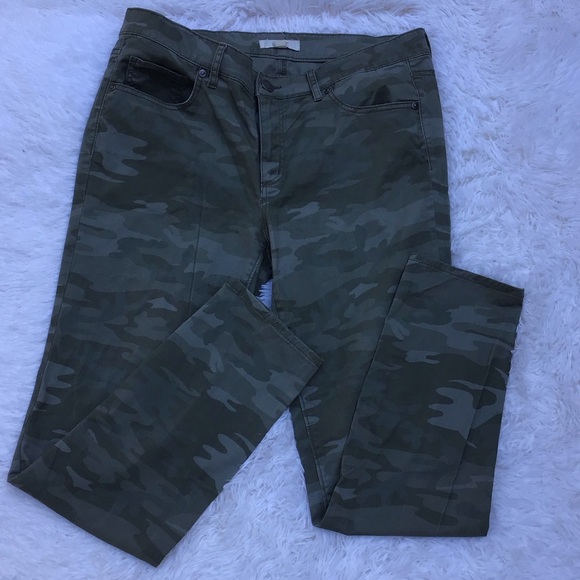 LOFT Women's Camouflage Straight Leg Jeans - Picture 1 of 7